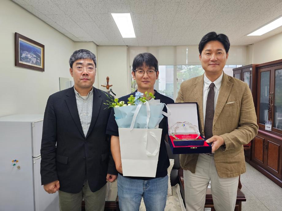 상지대학교 창업보육센터 졸업기업 감사패 수여식 이미지